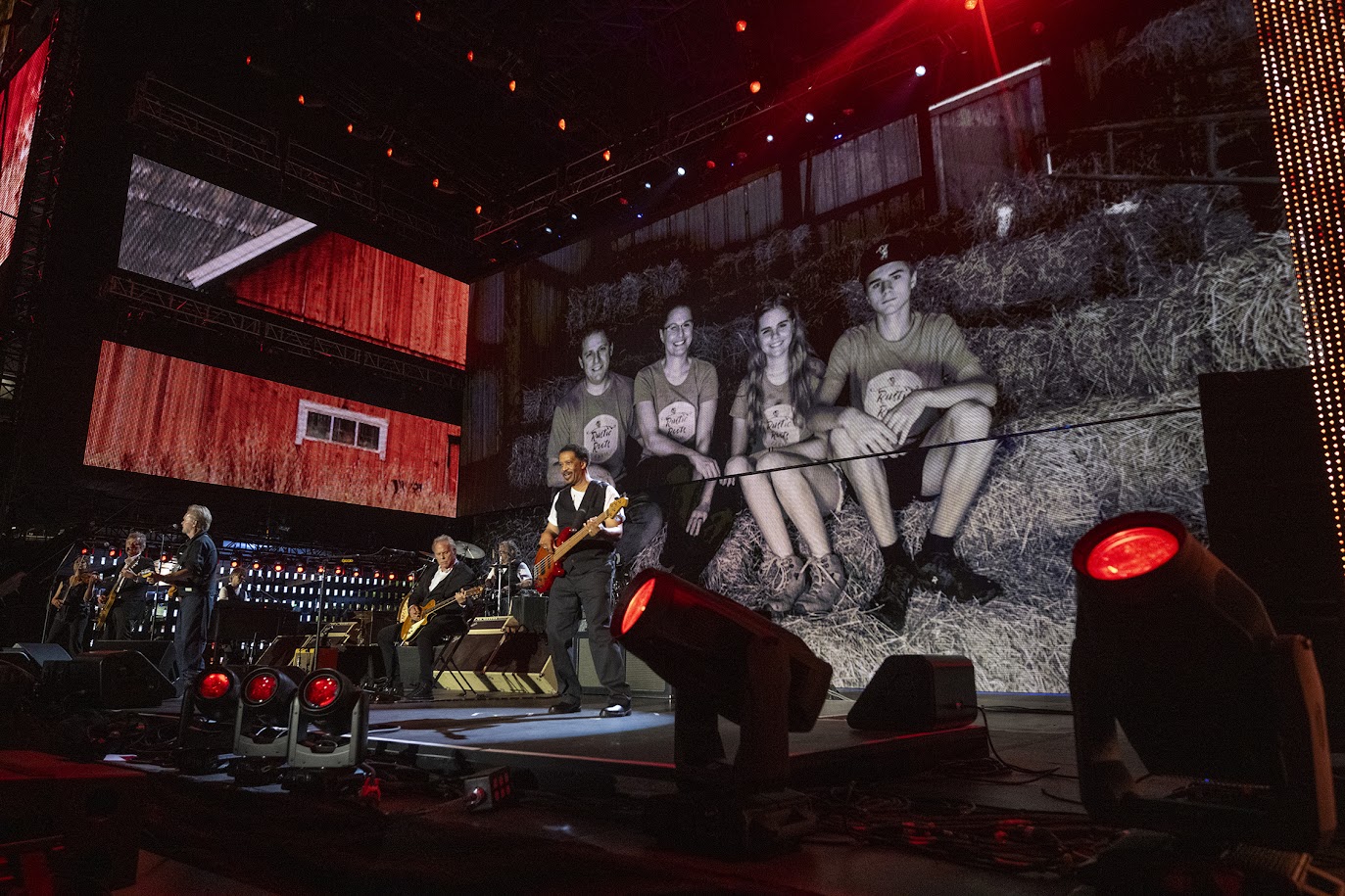 Farm Aid 40 Mellencamp 2 {Rustic Roots Farm-Scott Streble Photography}.jpg
